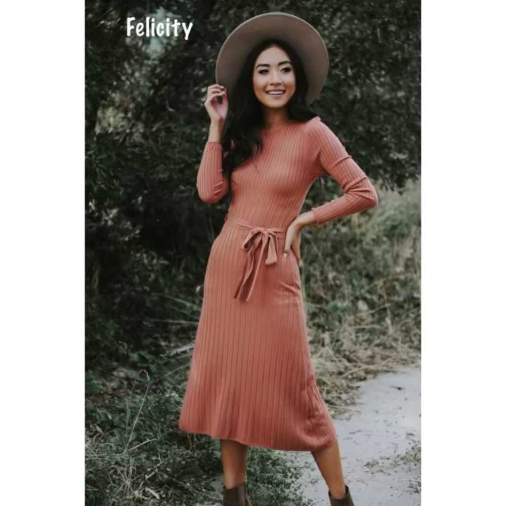 Ribbed Midi Dress NWOT